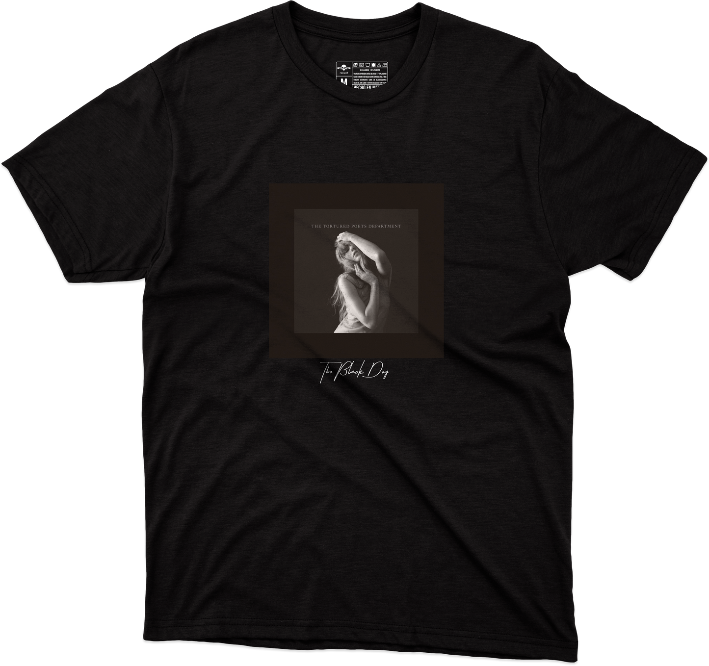 The Black Dog Playera (Corte Regular)