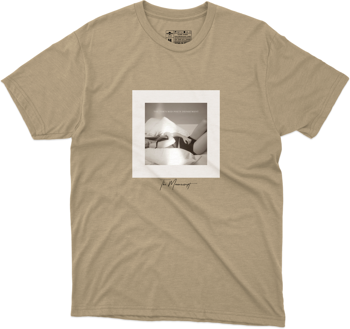 The Manuscript Playera (Corte Regular)