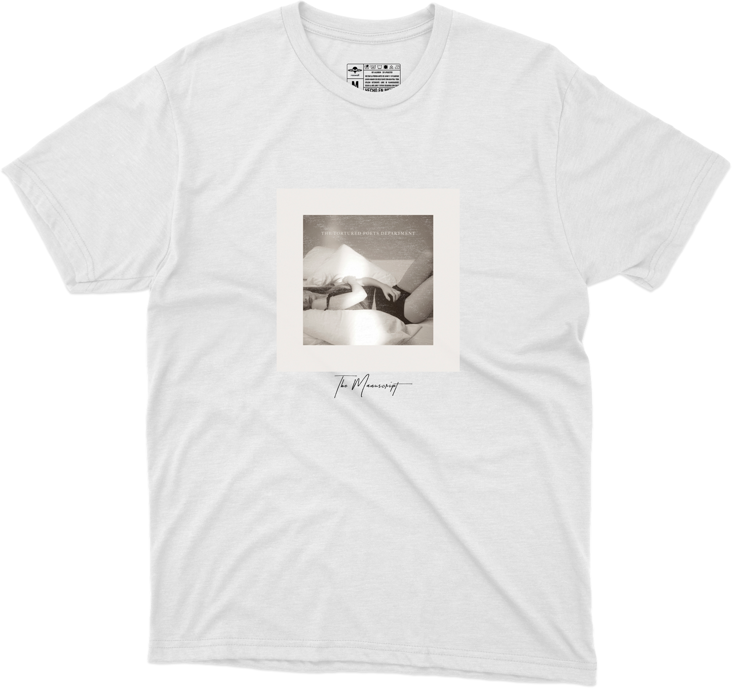 The Manuscript Playera (Corte Regular)