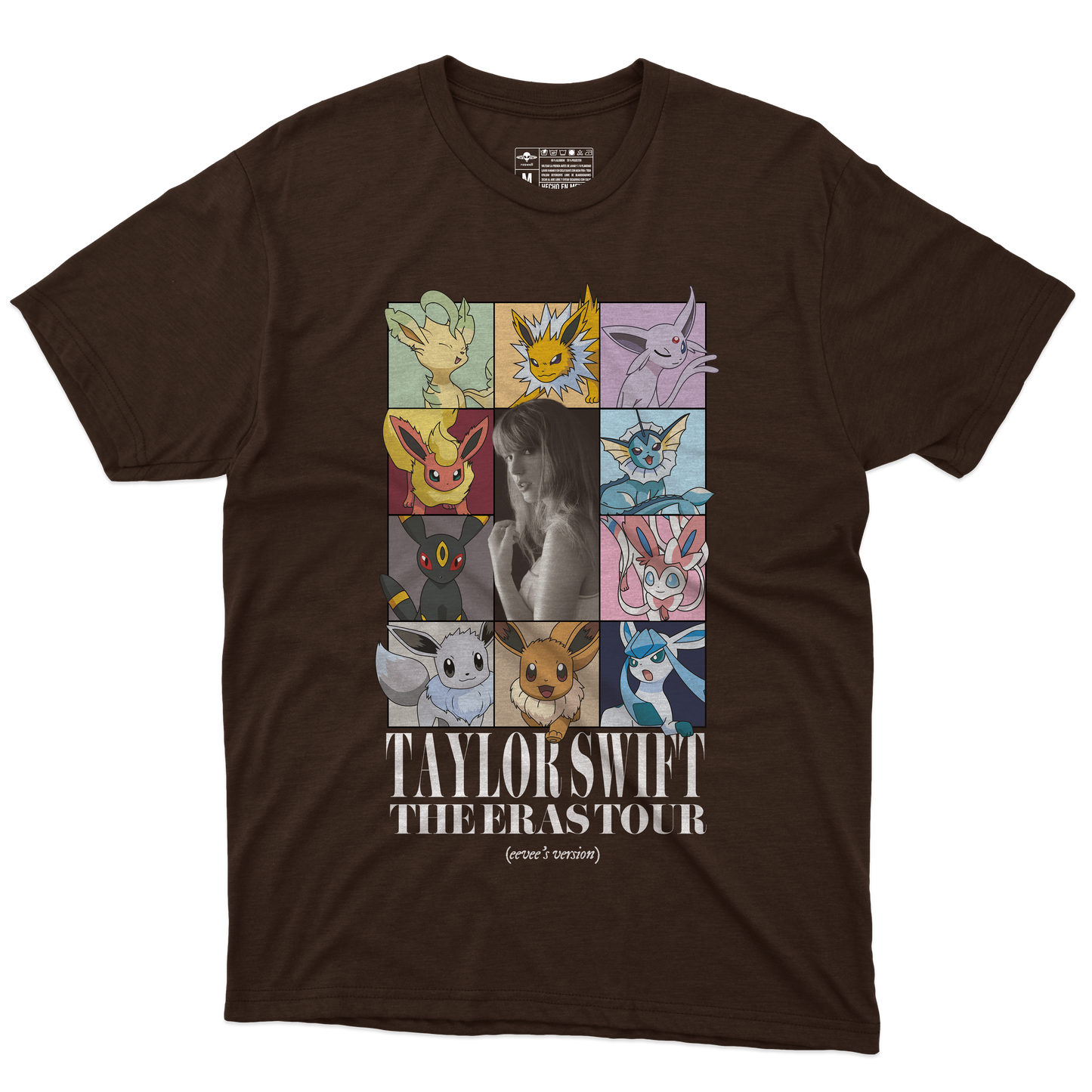 The Eras Tour [eevee's version] Playera (Corte Regular)